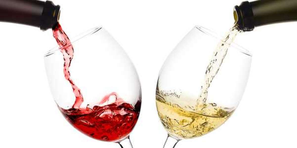 Red Wine vs. White Wine: Exploring Their Impact on Kidney Health