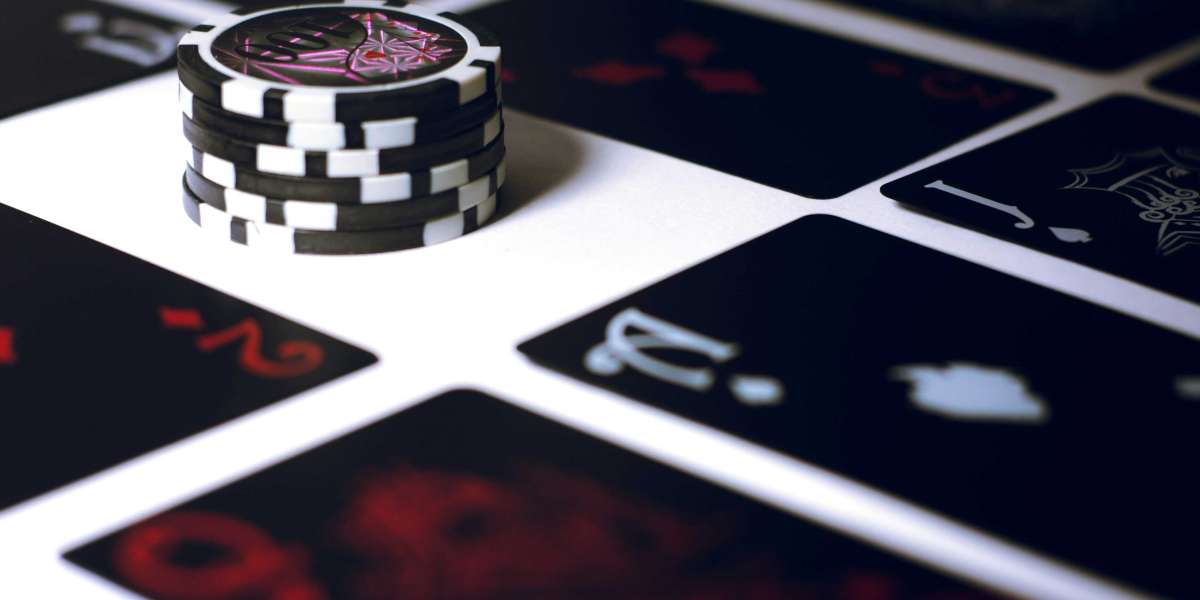 Jak zamienić grę w kasynie online w aktywność społeczną