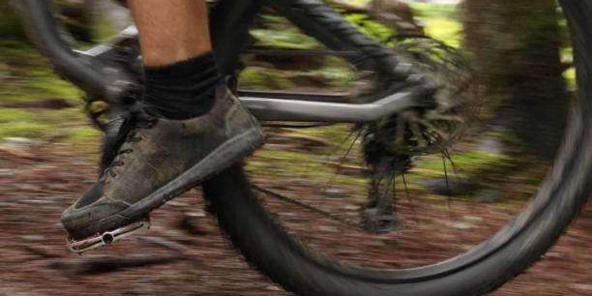 US Mountain Bike Footwear and Socks Market Present Scenario And The Growth Prospects With Forecast 2030