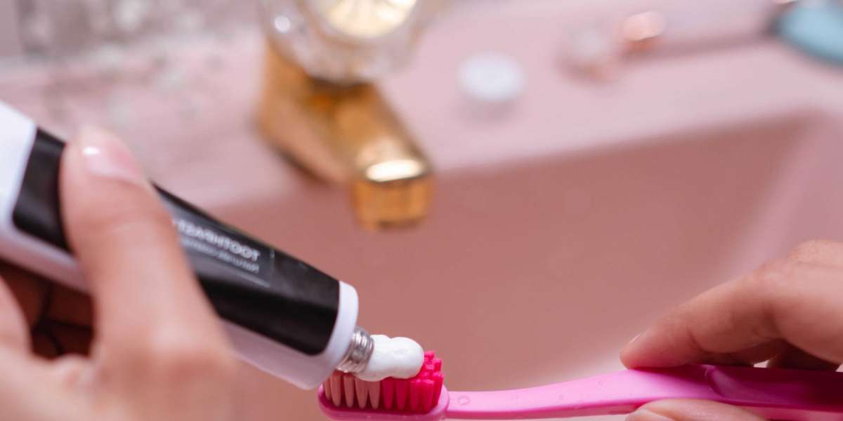 US Toothpaste Market Competitive Landscape, Growth Factors, Revenue Analysis To 2032